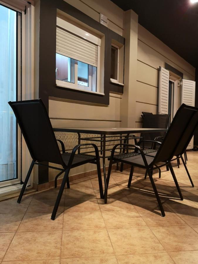 Ecco Apartments I Nafpaktos Esterno foto